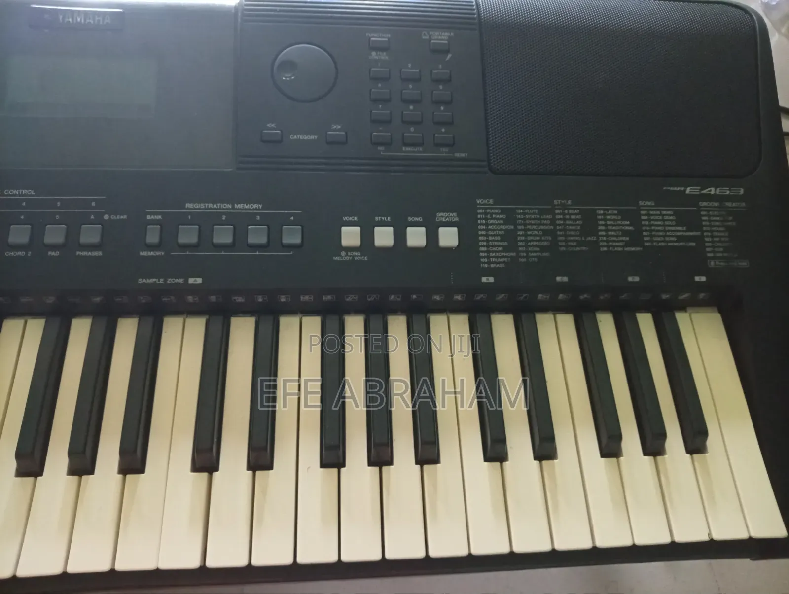 PSR E463 Keyboard