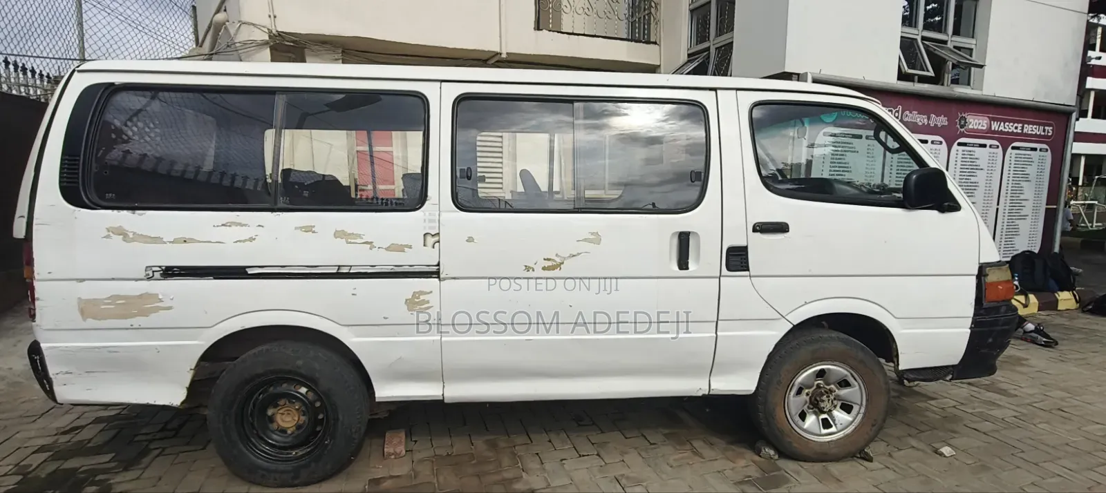 Toyota HiAce 1998 White
