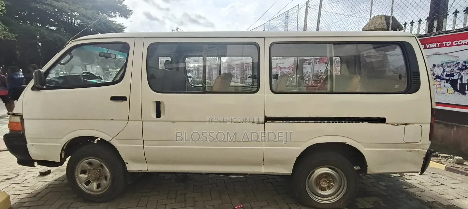 Toyota HiAce 1998 White
