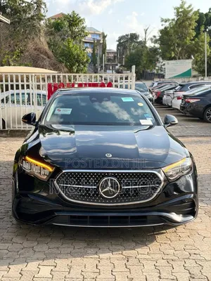 New Mercedes-Benz E350 2024 Black