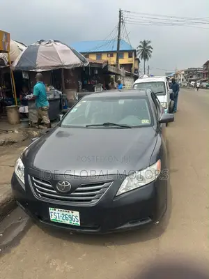 Toyota Camry LE V6 4dr Sedan (3.5L 6cyl 6AM) 2009 Gray