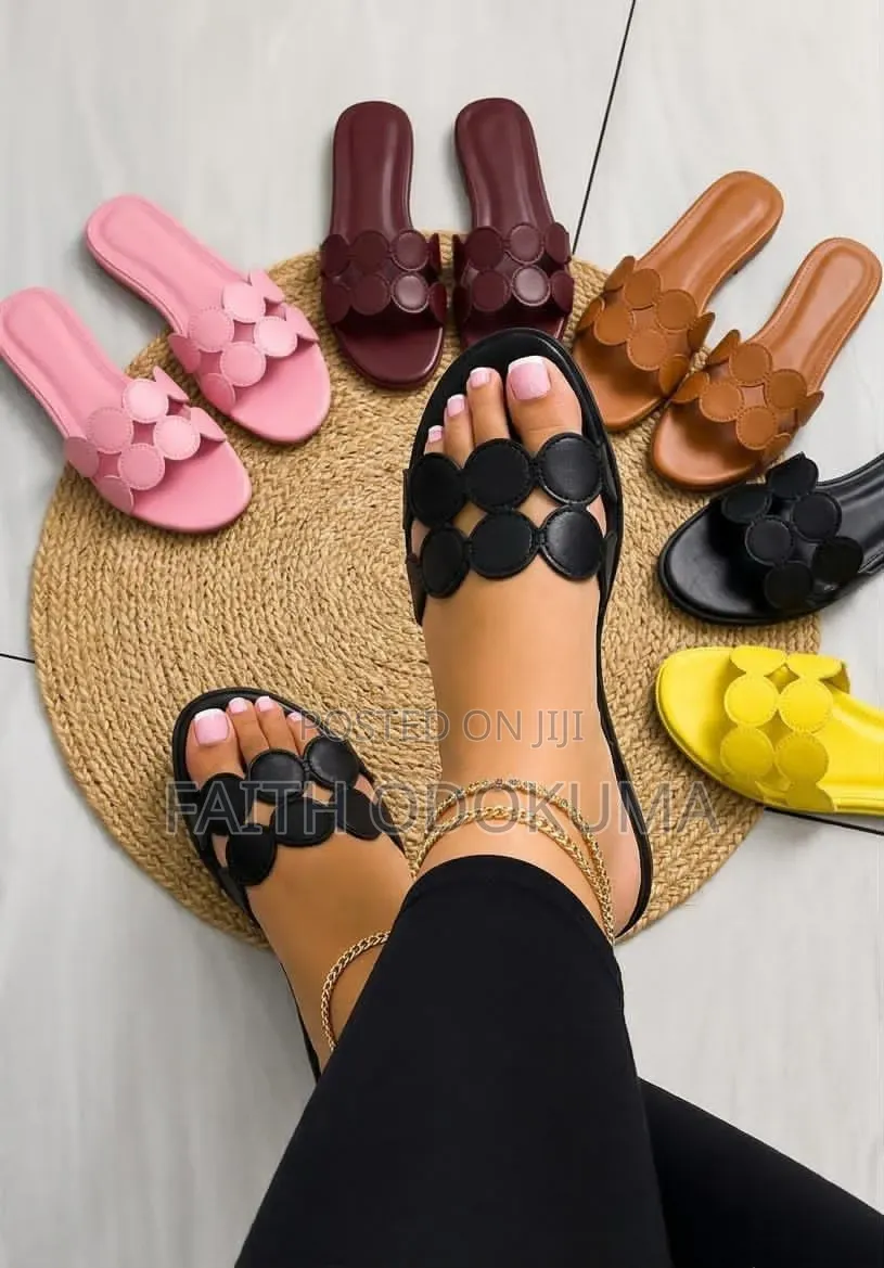 Chic Bubble Slides – Comfy, Stylish & Affordable