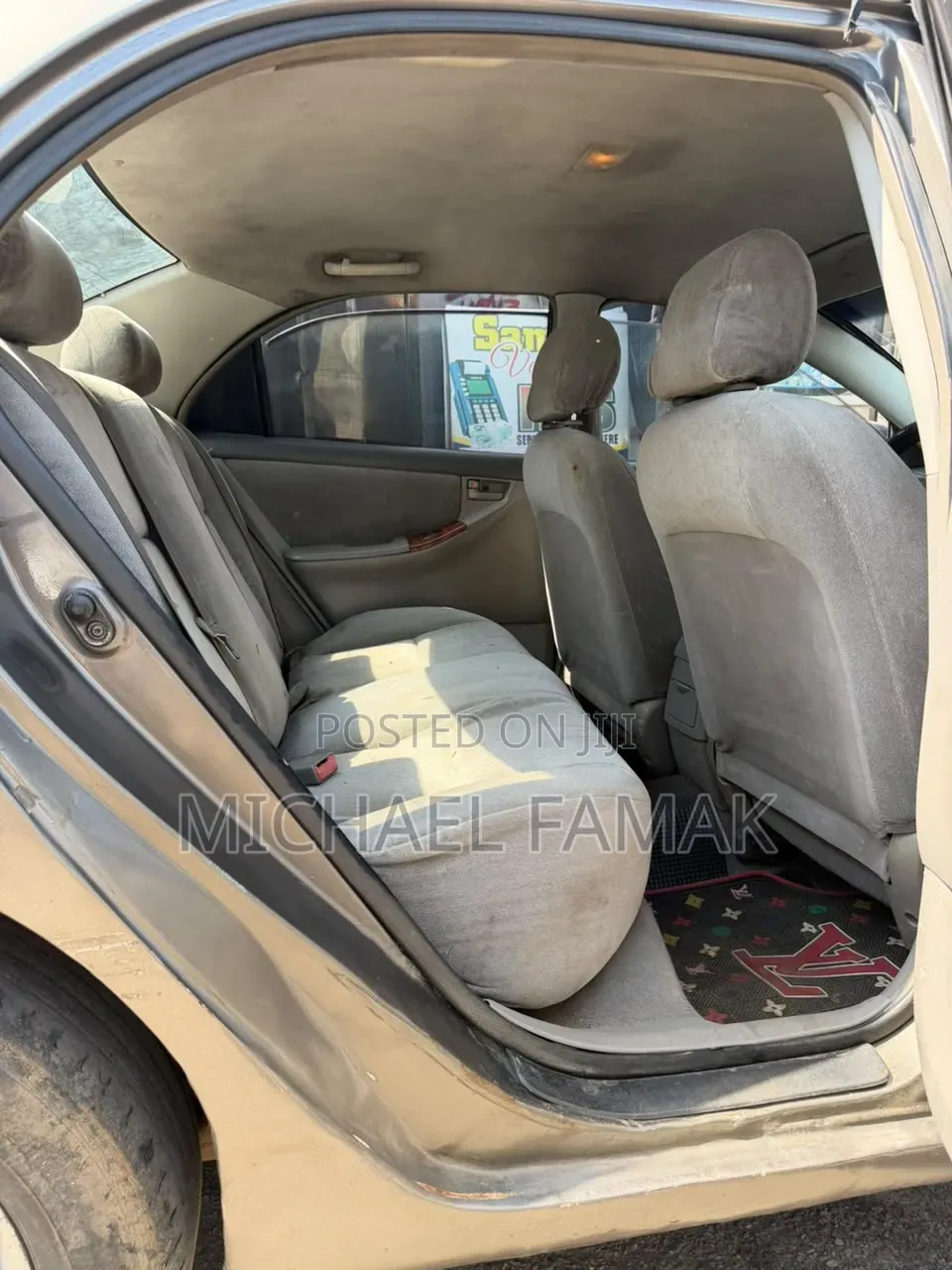 Toyota Corolla 2004 Gold