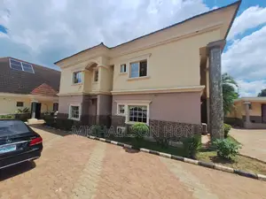 20bdrm Block of Flats in Gudu for sale