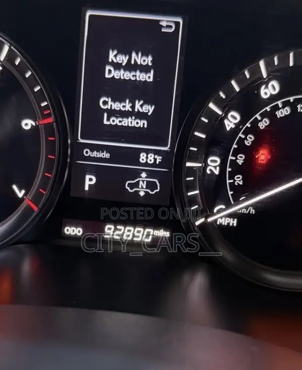 Lexus LX 2018 Gold
