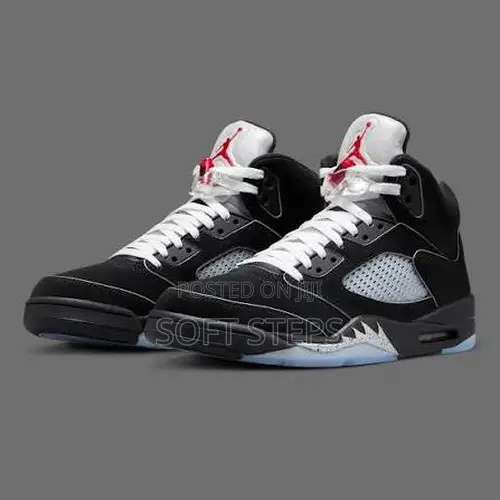 Air Jordan 5 Retro OG "Black Metallic Reimagined"