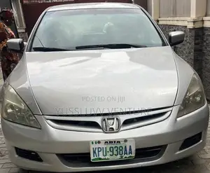 Honda Accord 2006 Silver