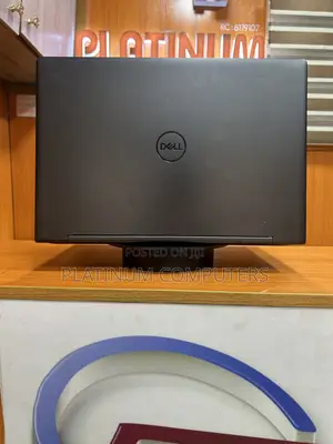 Laptop Dell Inspiron 15 16GB Intel Core i7 SSD 512GB