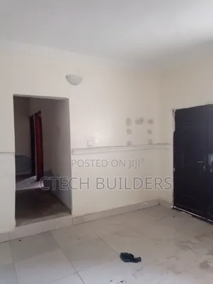 3bdrm Apartment in Benin City for rent