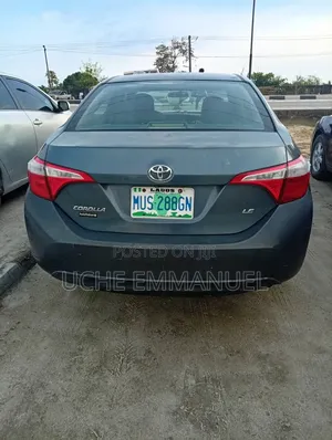 Toyota Corolla 2015 Gray