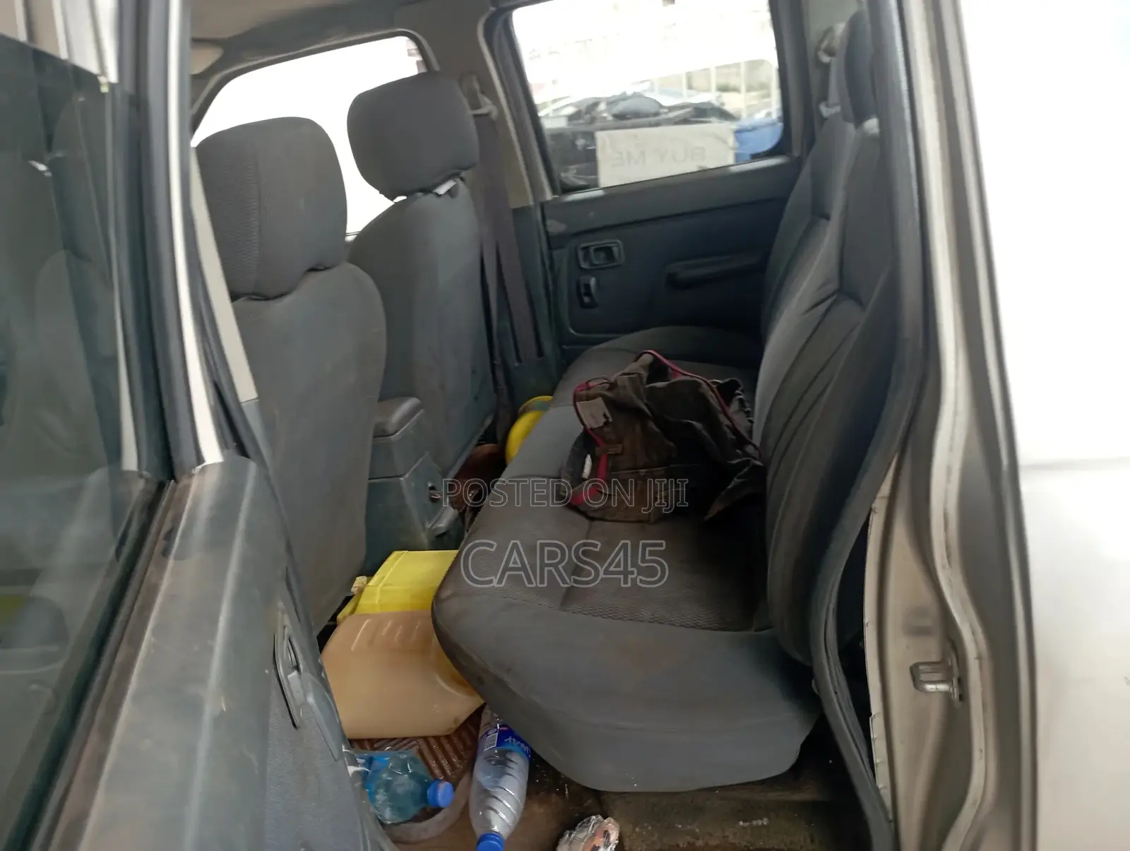 Nissan Frontier 2002 Gray