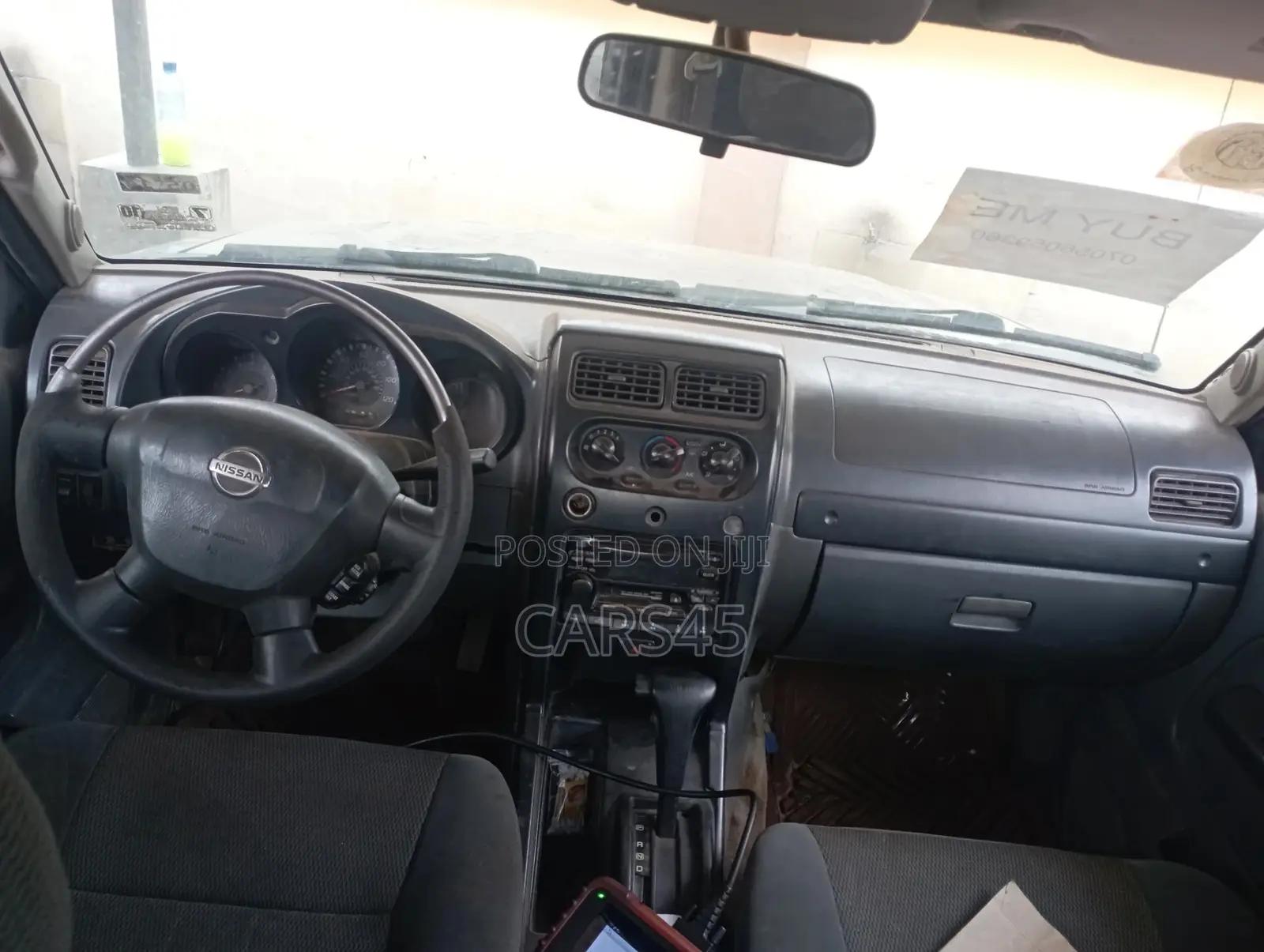 Nissan Frontier 2002 Gray