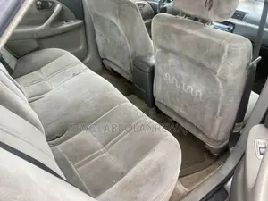 Toyota Camry Automatic 1999 Silver