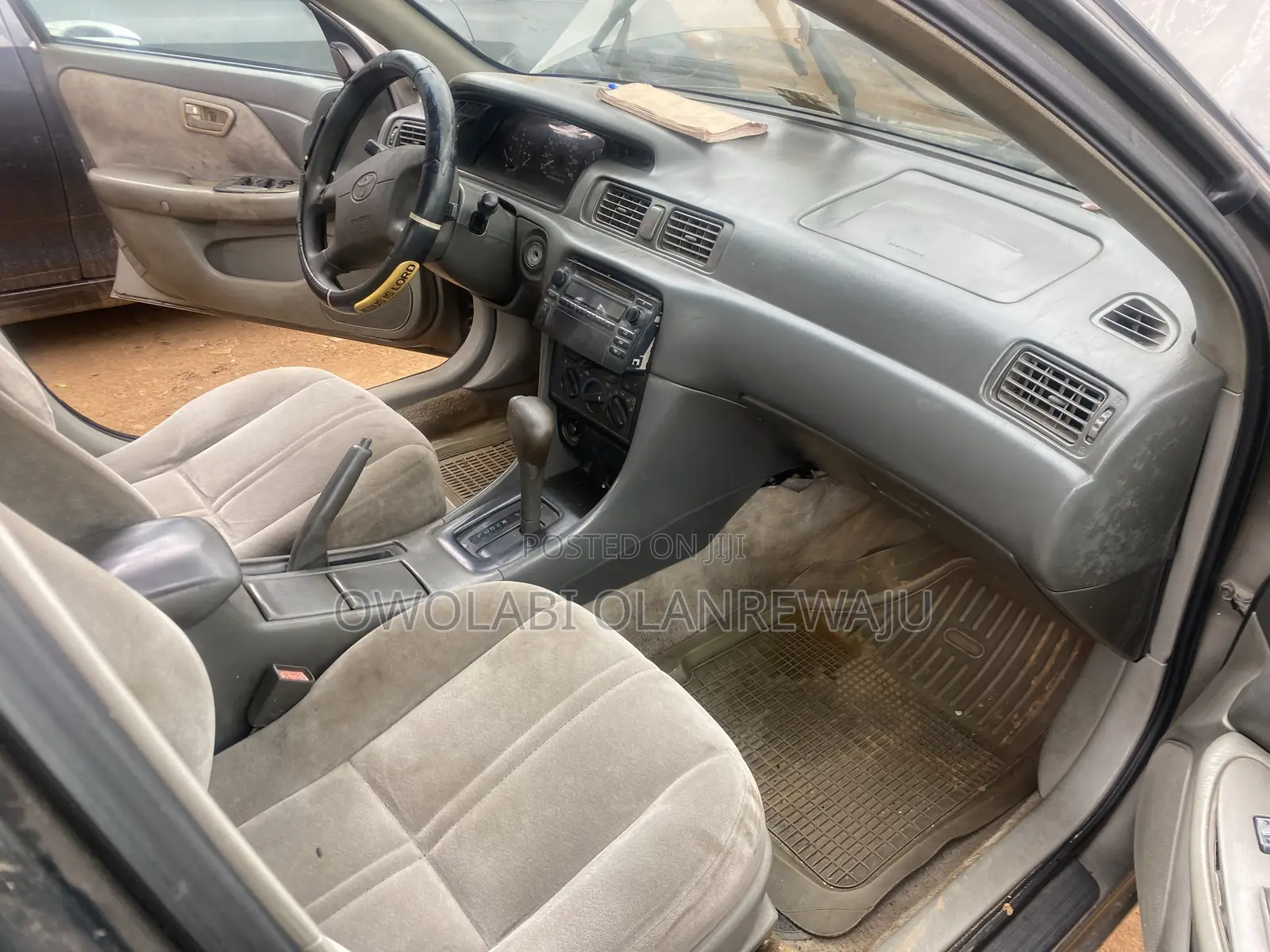 Toyota Camry Automatic 1999 Silver