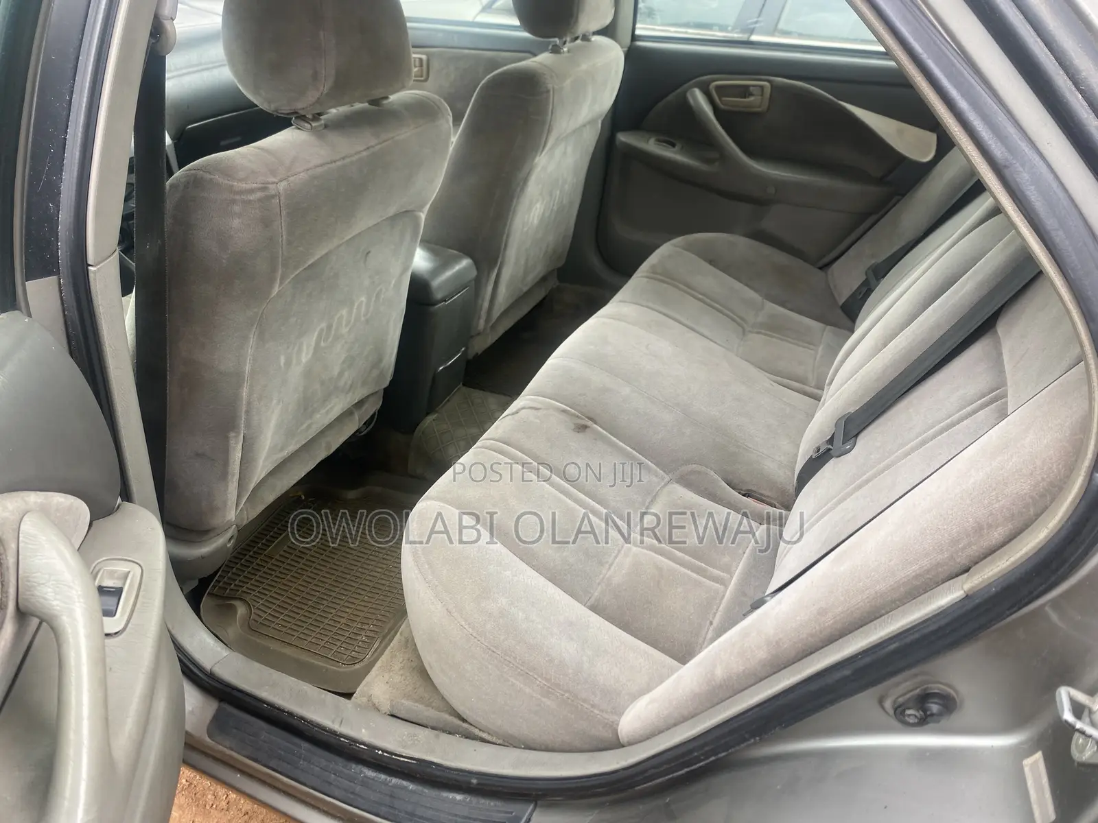 Toyota Camry Automatic 1999 Silver