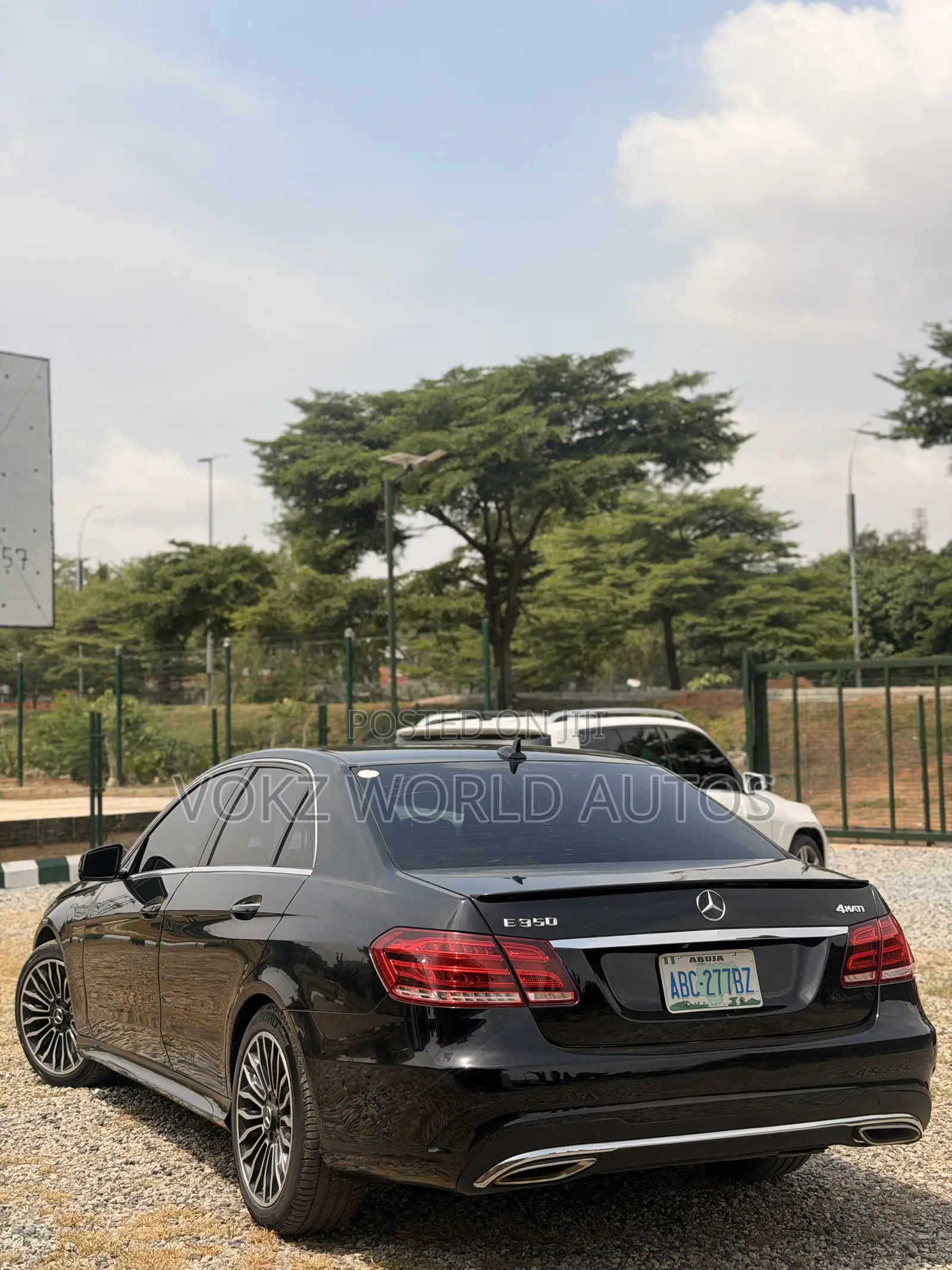 Mercedes-Benz E350 2014 Black