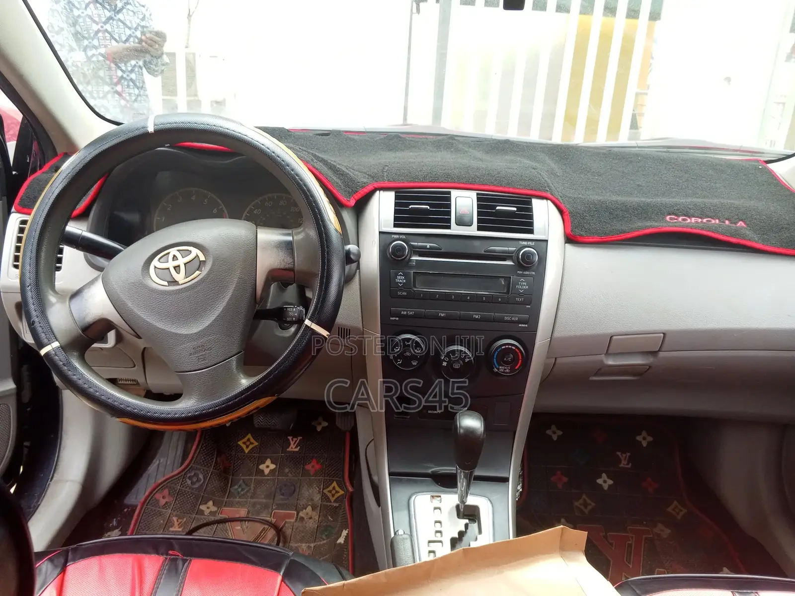Toyota Corolla 2010 Black