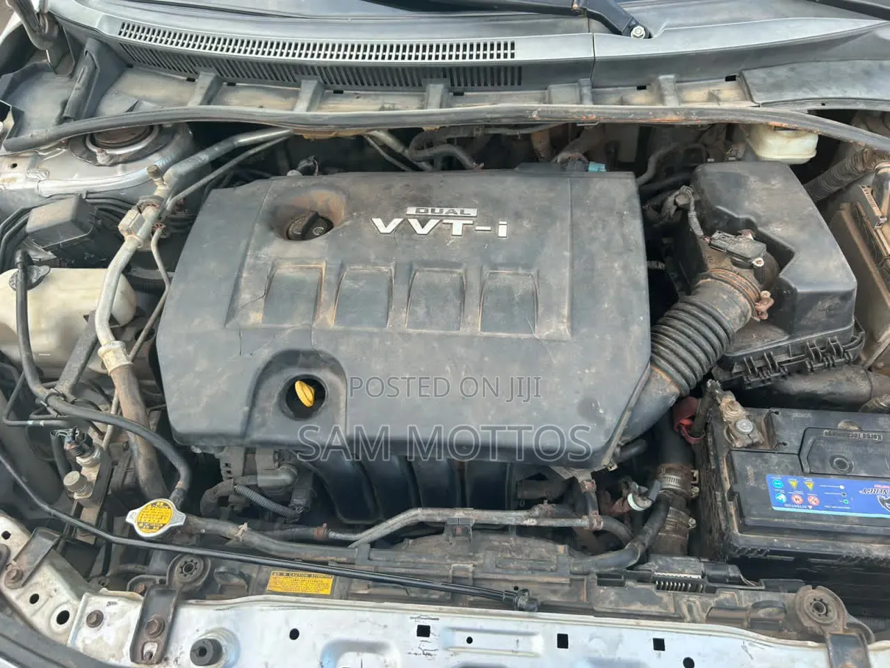Toyota Corolla 2010 Silver