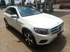 Mercedes-Benz GLC-Class 2016 White