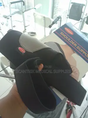 Adjustable Shoulder Support Brace