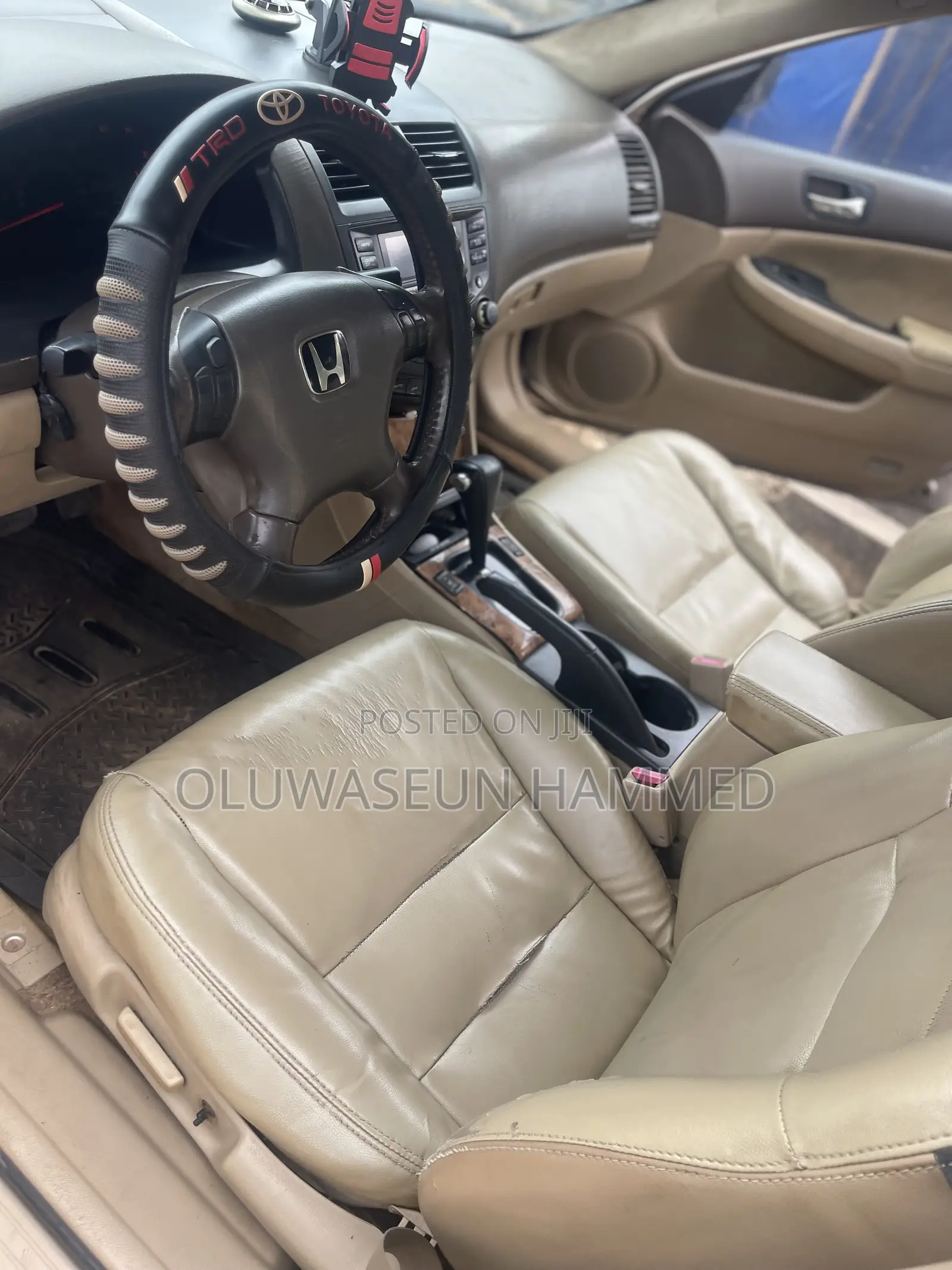 Honda Accord 2005 Gold