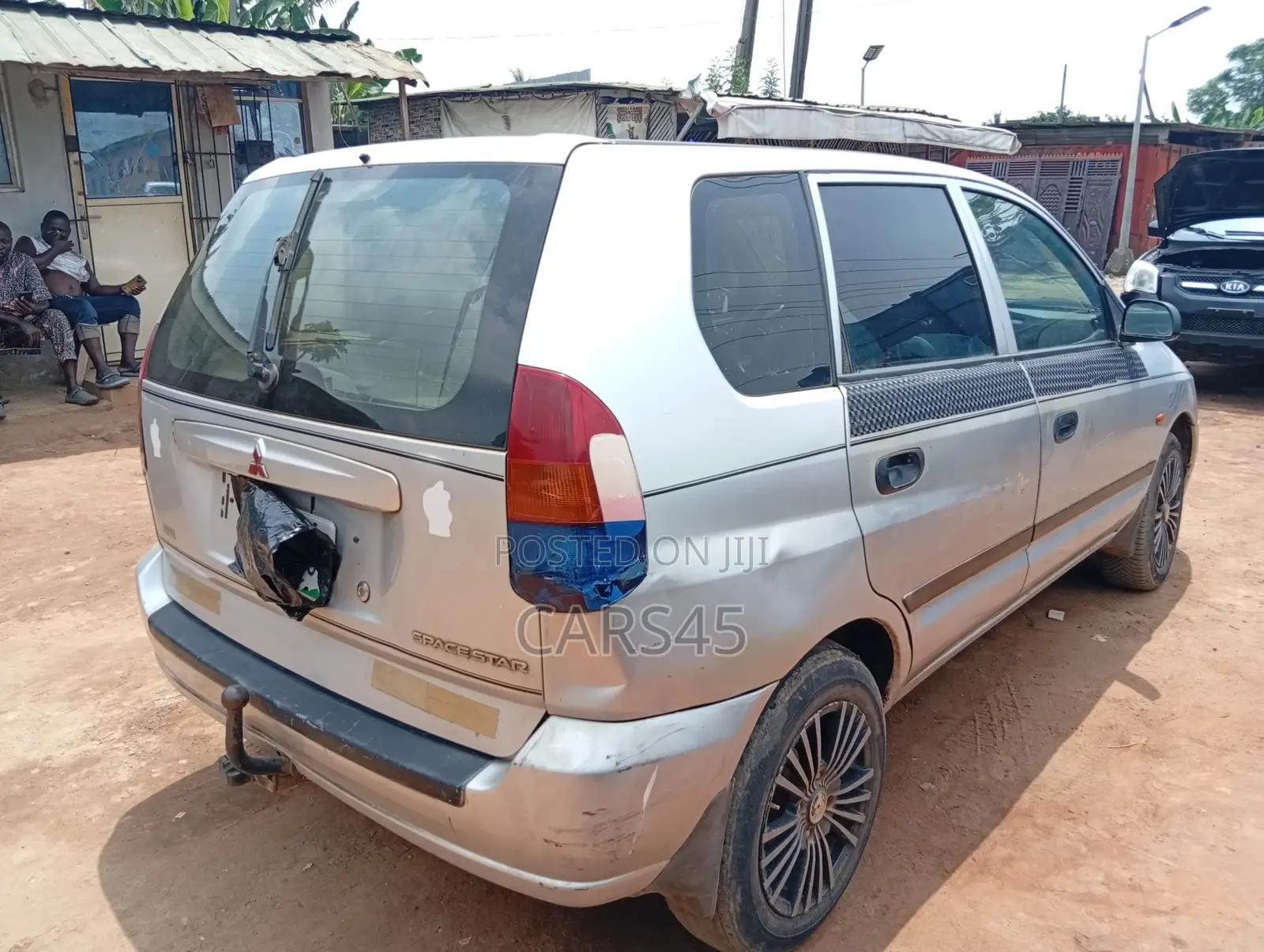 Mitsubishi Spacestar 1999 Silver