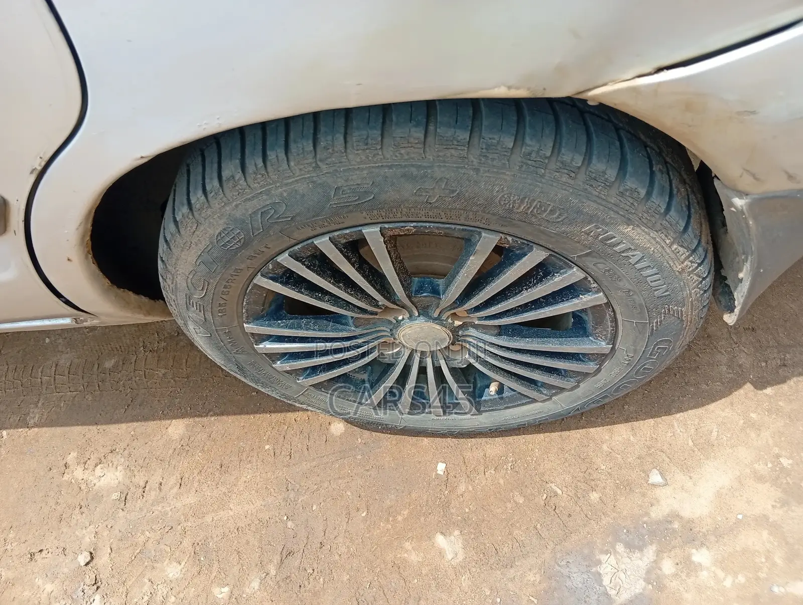 Mitsubishi Spacestar 1999 Silver
