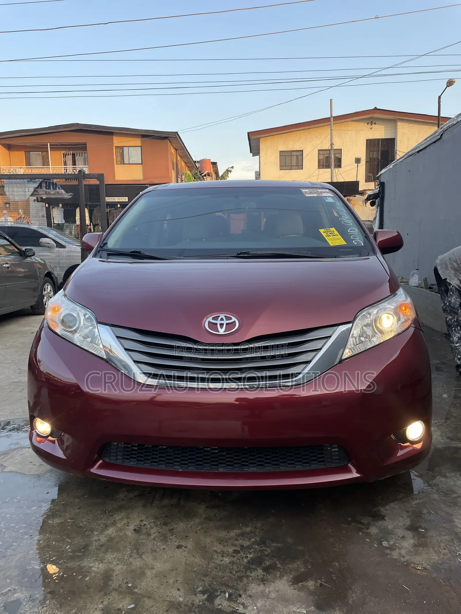 Toyota Sienna 2012