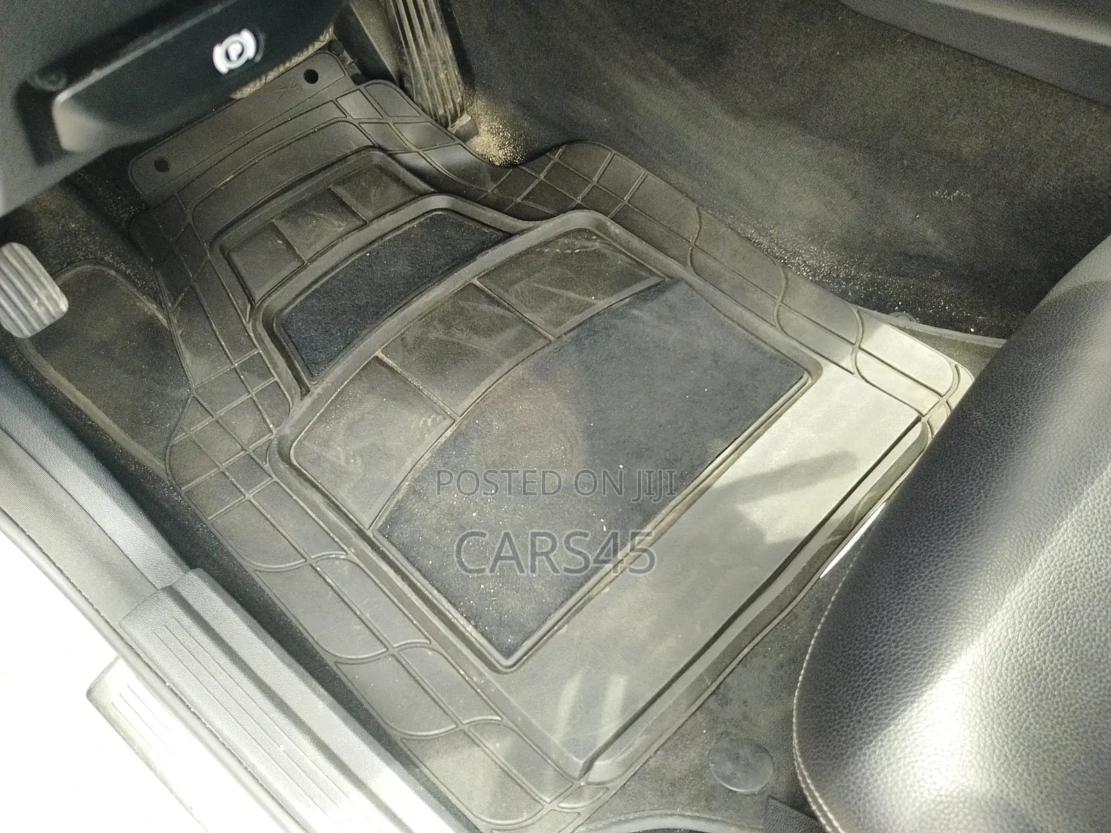 Mercedes-Benz E-Class 2014 Gray