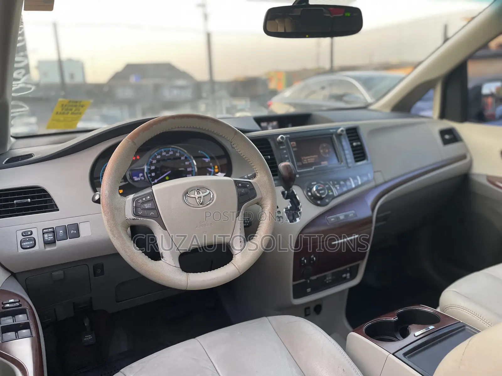 Toyota Sienna 2012