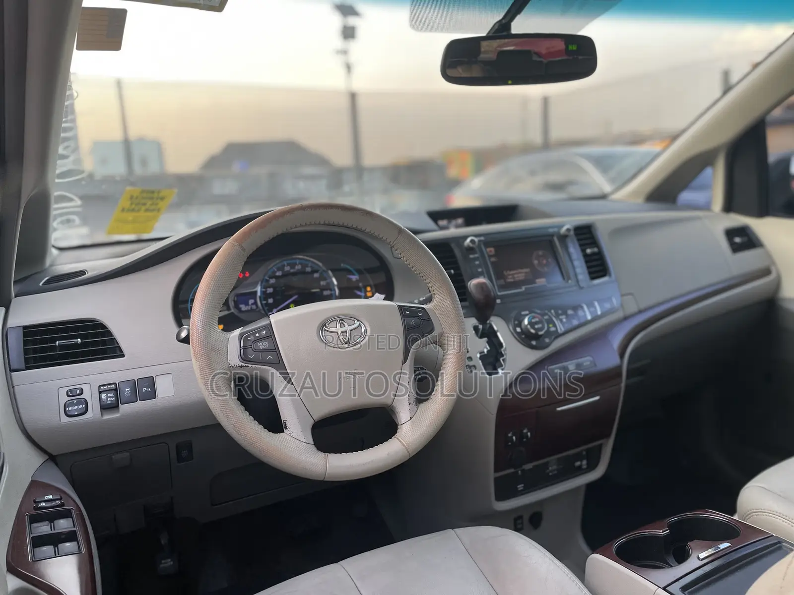 Toyota Sienna 2012