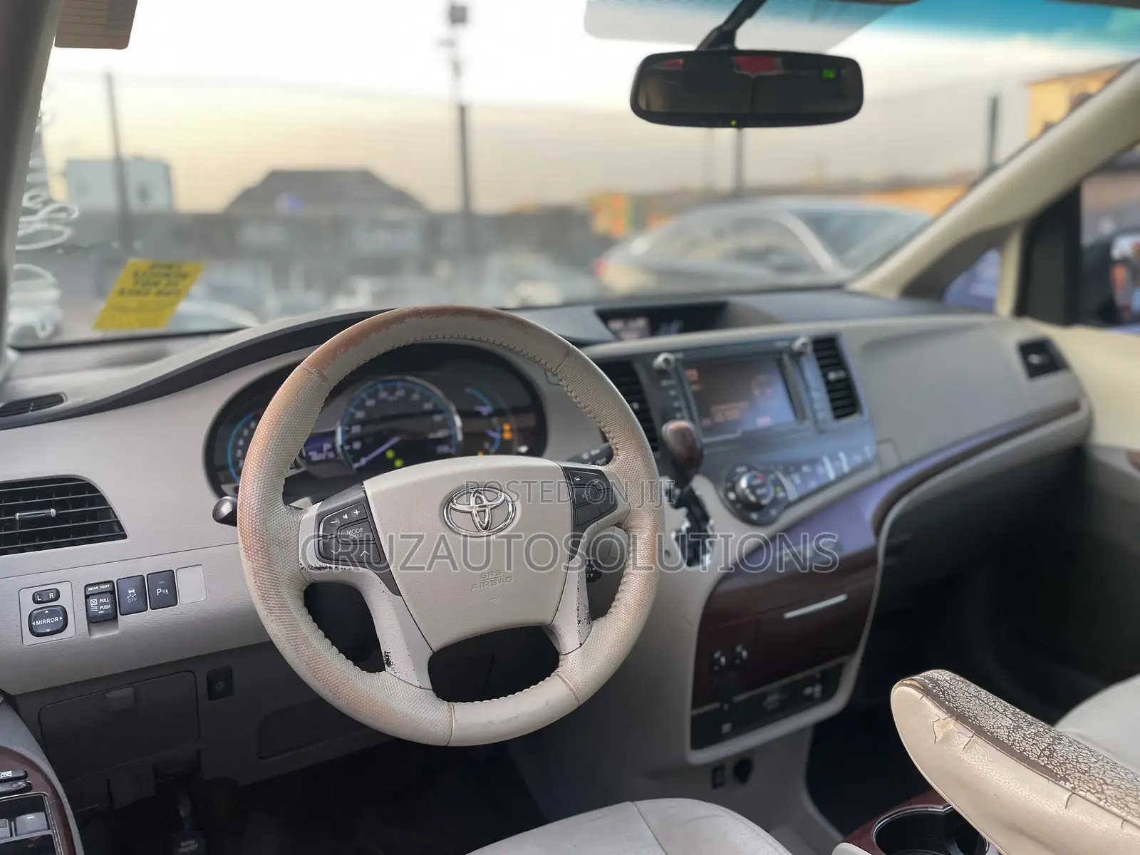 Toyota Sienna 2012
