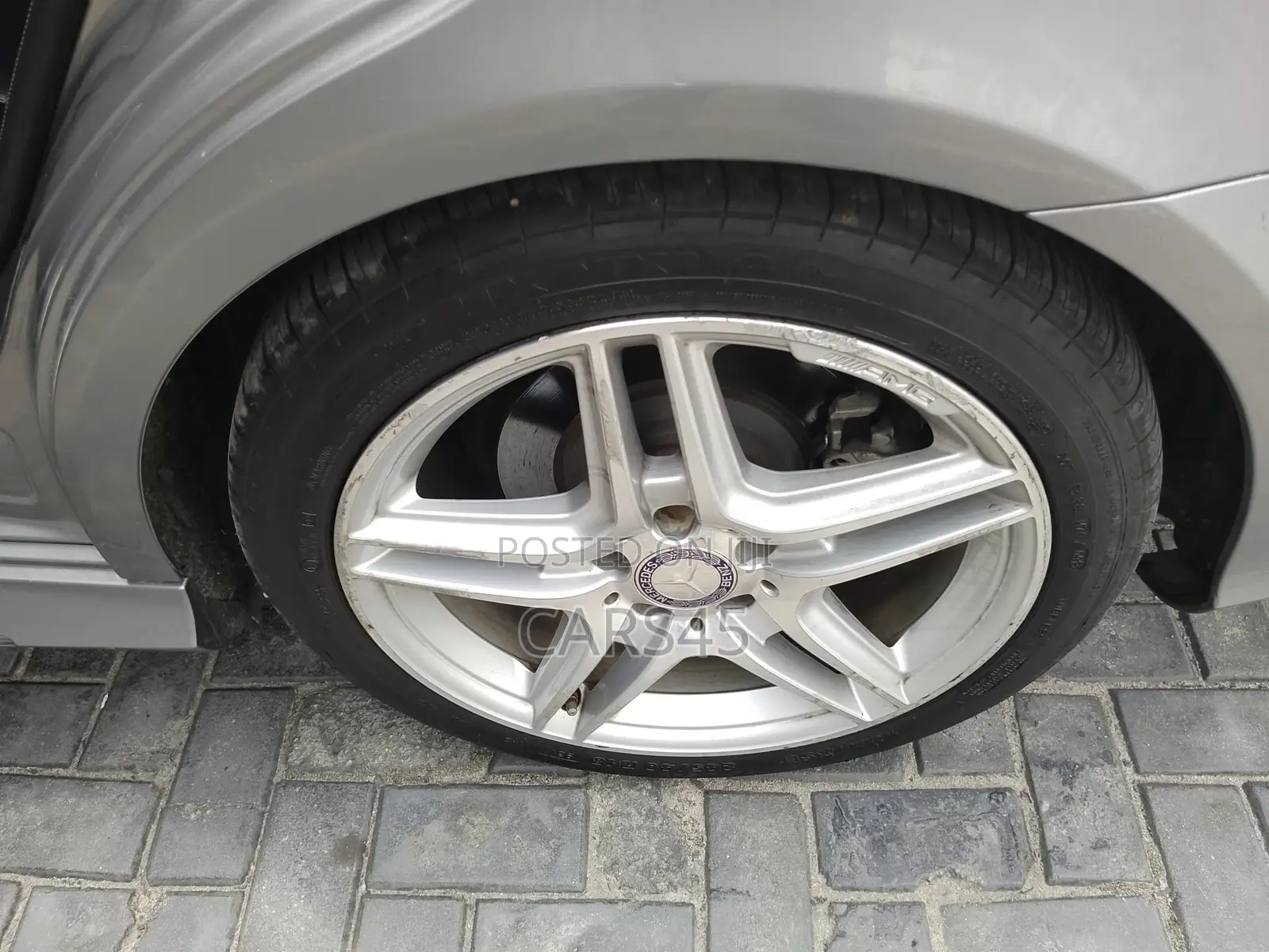 Mercedes-Benz E-Class 2014 Gray