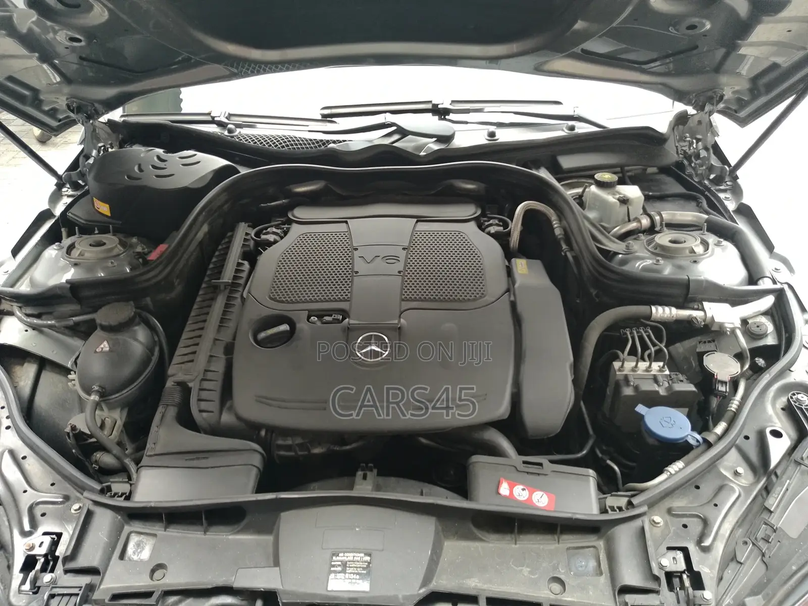 Mercedes-Benz E-Class 2014 Gray