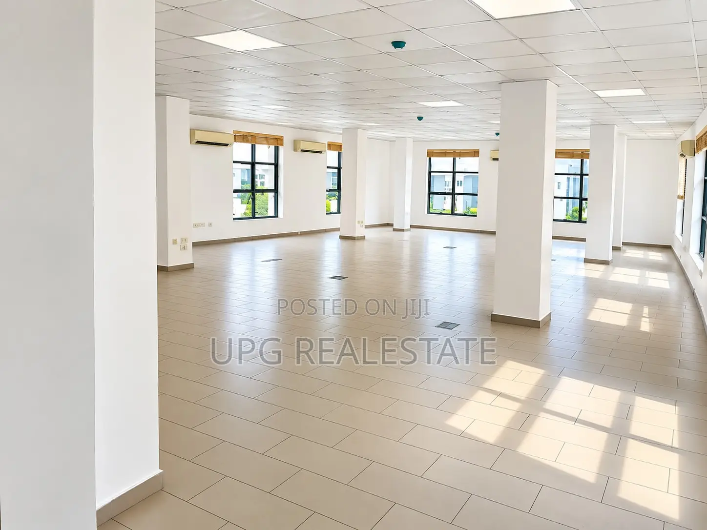 175 SQM Open-Plan Office Space on Admiralty Way