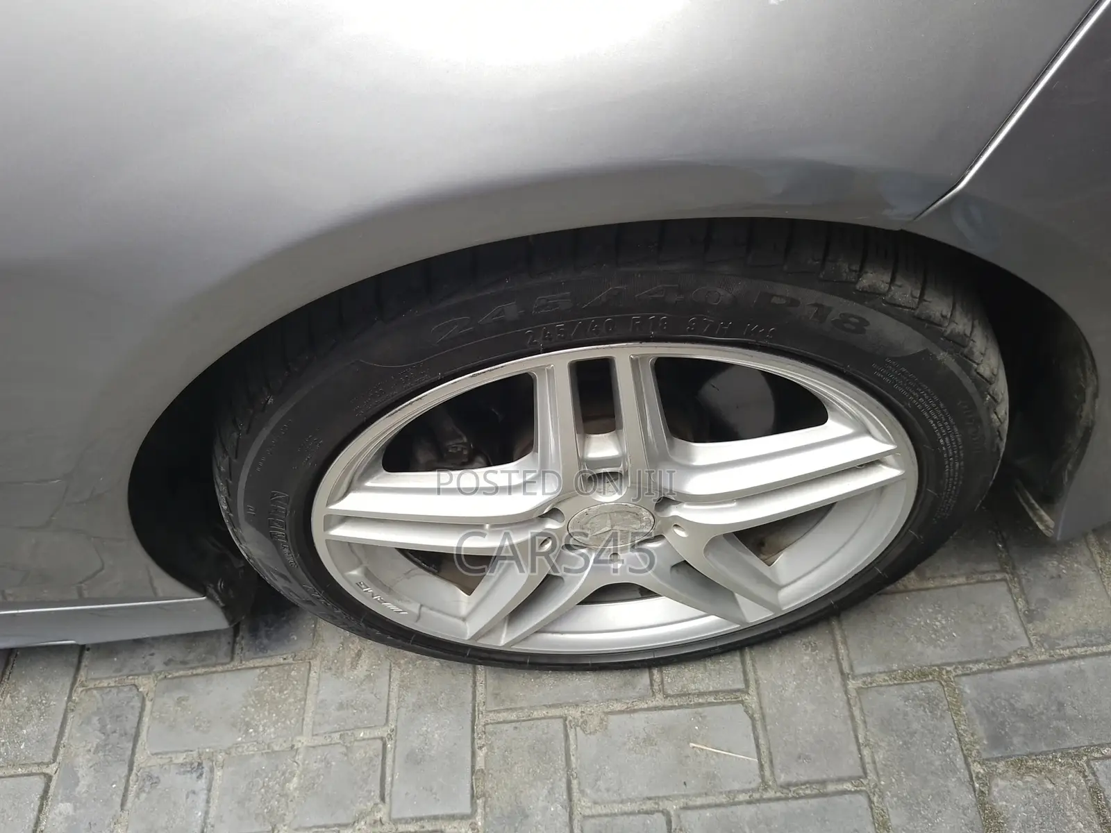 Mercedes-Benz E-Class 2014 Gray