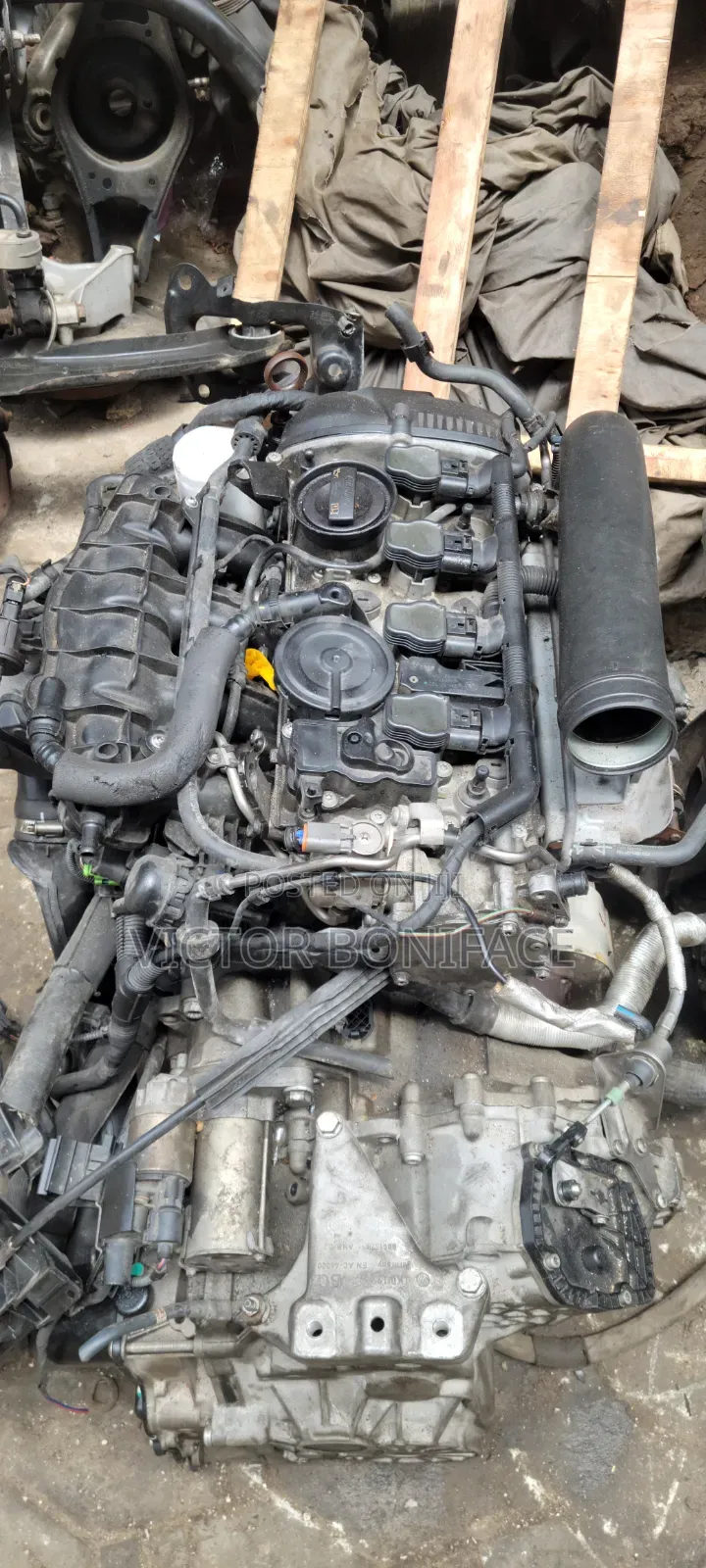 This 2.0 Engine Double Oil Switch and Gearbox Flat Socket