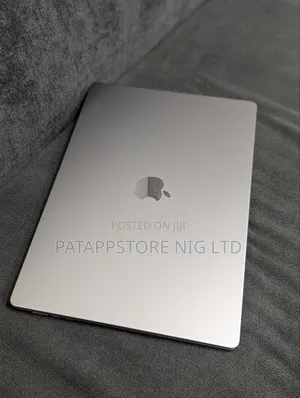 Laptop Apple MacBook Pro 2021 M1 Max 32GB Apple M1 Max SSD 1T