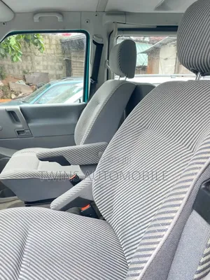 Volkswagen Transporter 2003 Blue