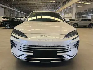 BYD Song Plus 2025 White