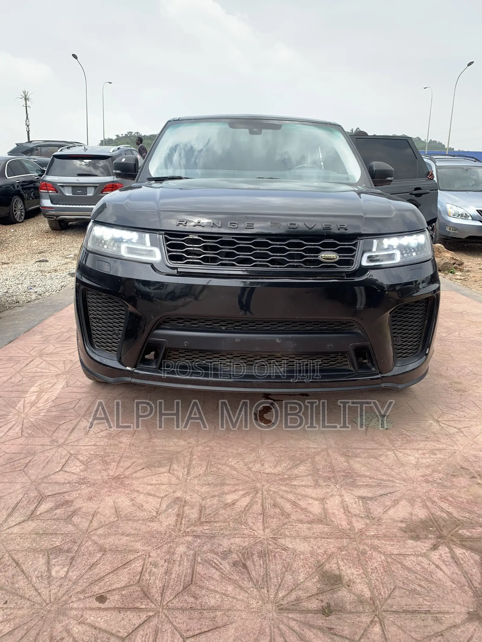 Rover Land 2019 Black