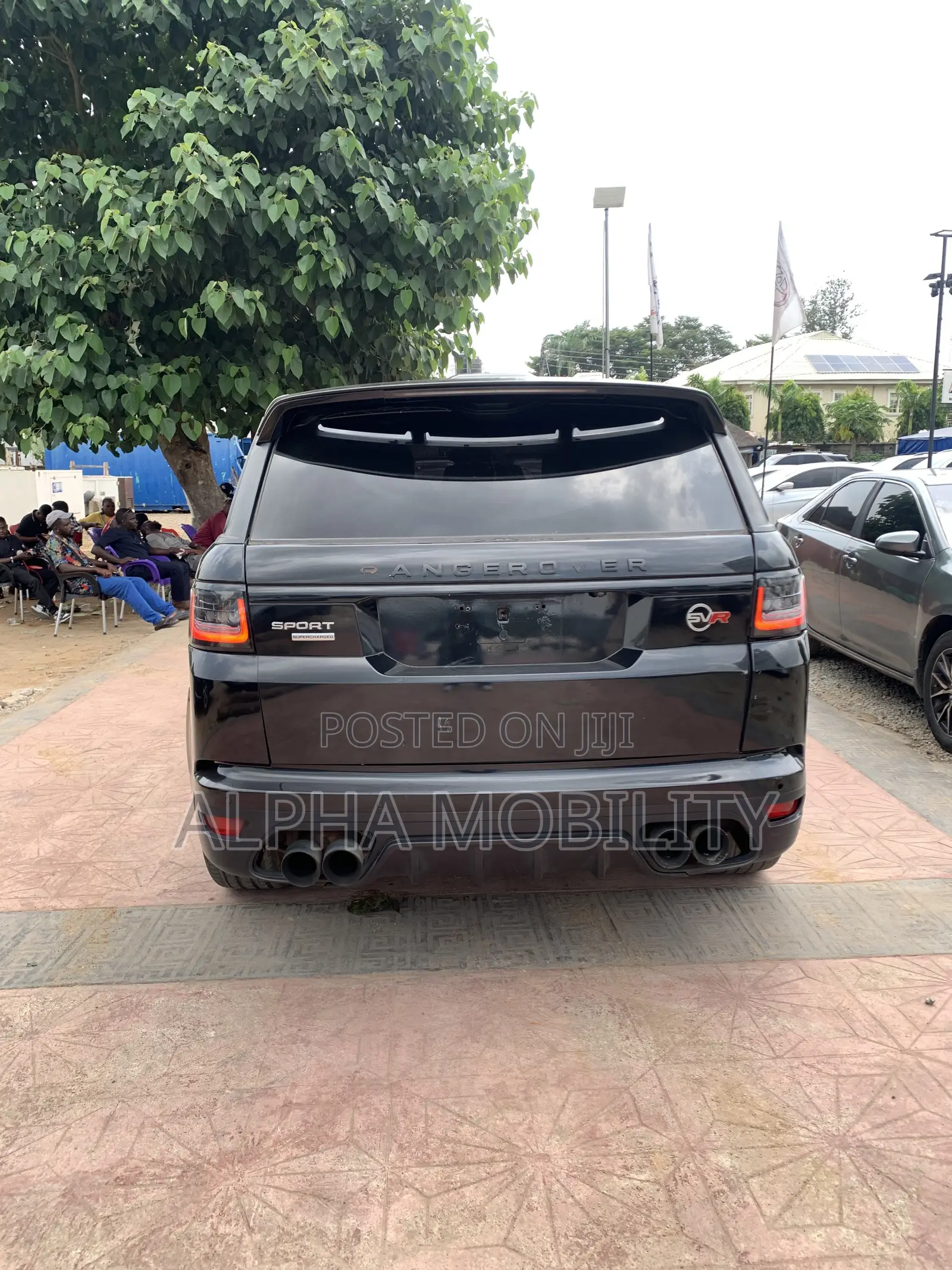 Rover Land 2019 Black