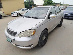 Toyota Corolla LE 2005 Silver