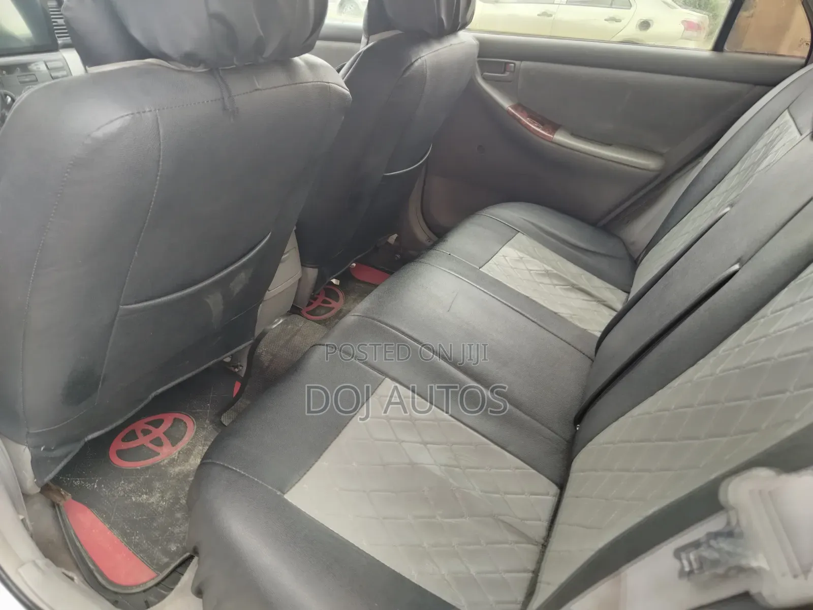 Toyota Corolla LE 2005 Silver