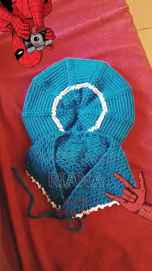 Crotchet Beret and Scarf