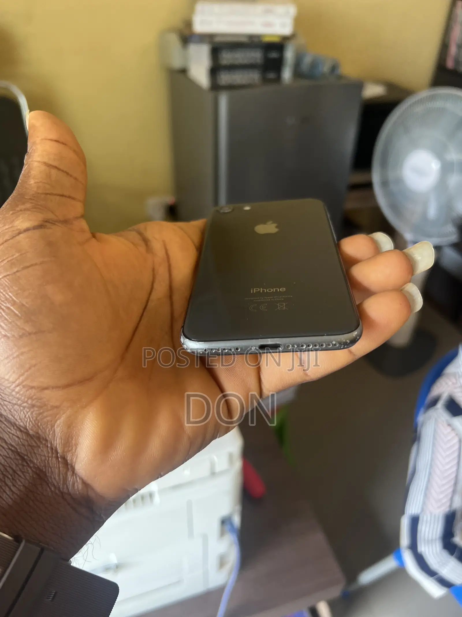 Apple iPhone 8 64 GB Black