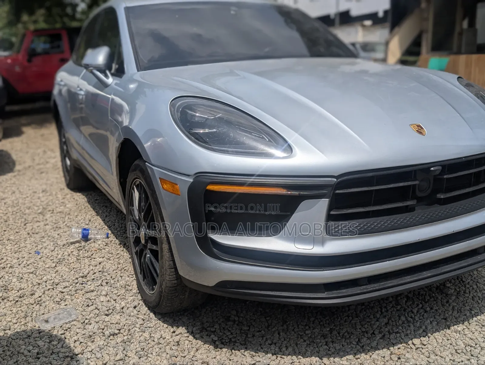Porsche Macan 2022 Silver
