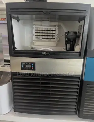32 Cube Ice Cube Maker