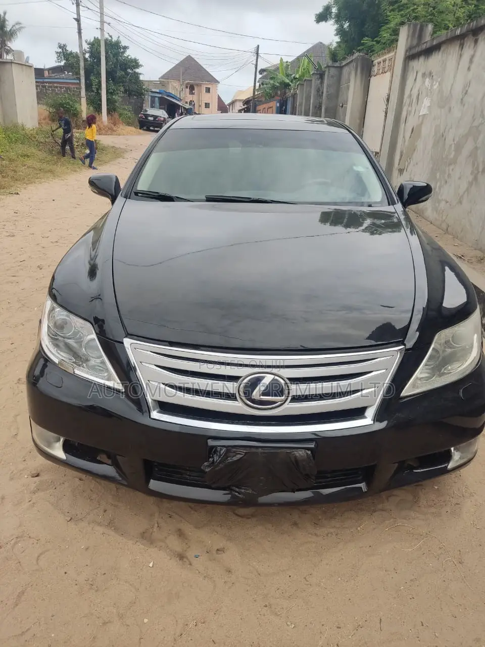 Lexus LS 460 2011 Black