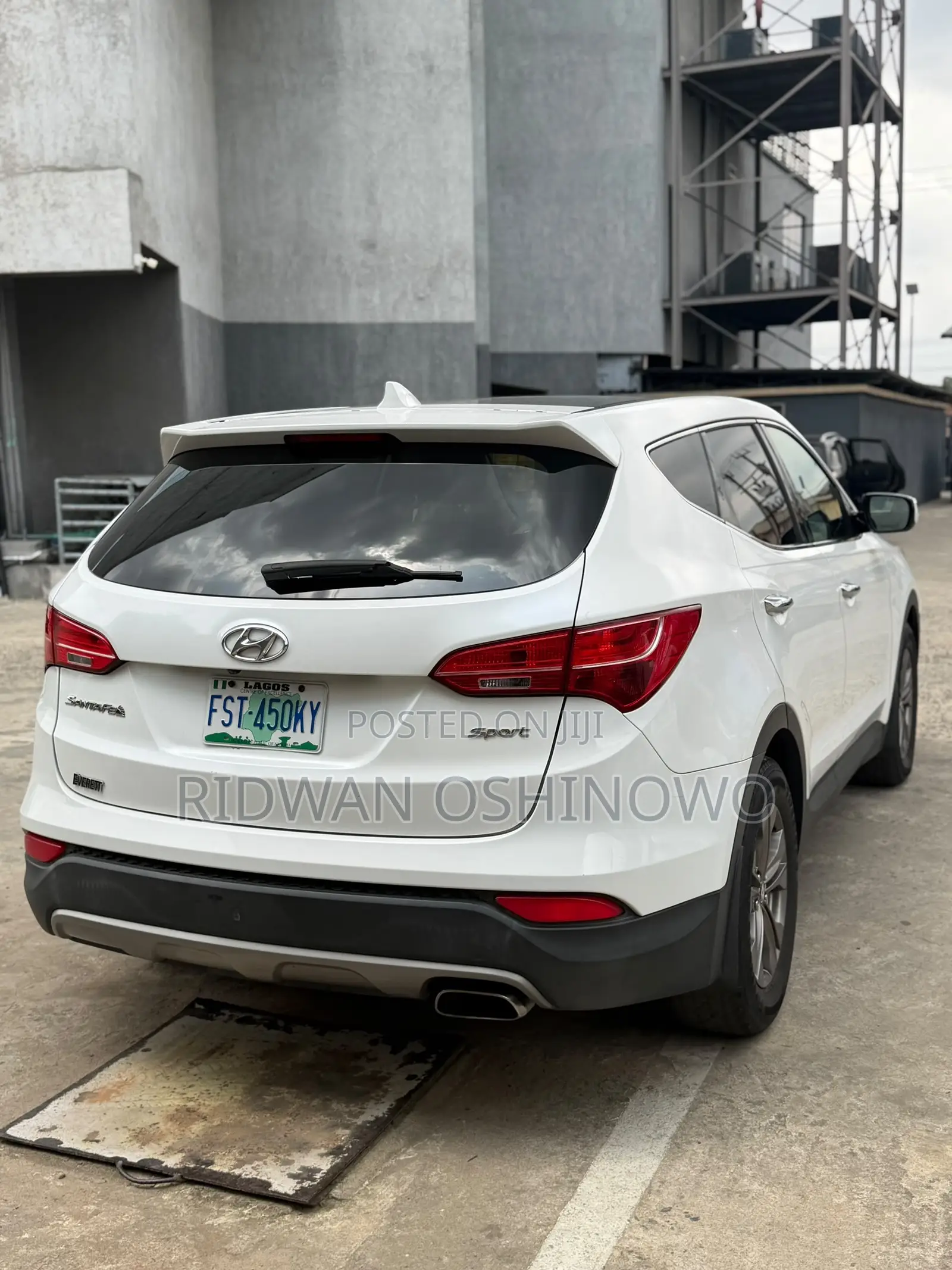 Hyundai Santa Fe 2013 White